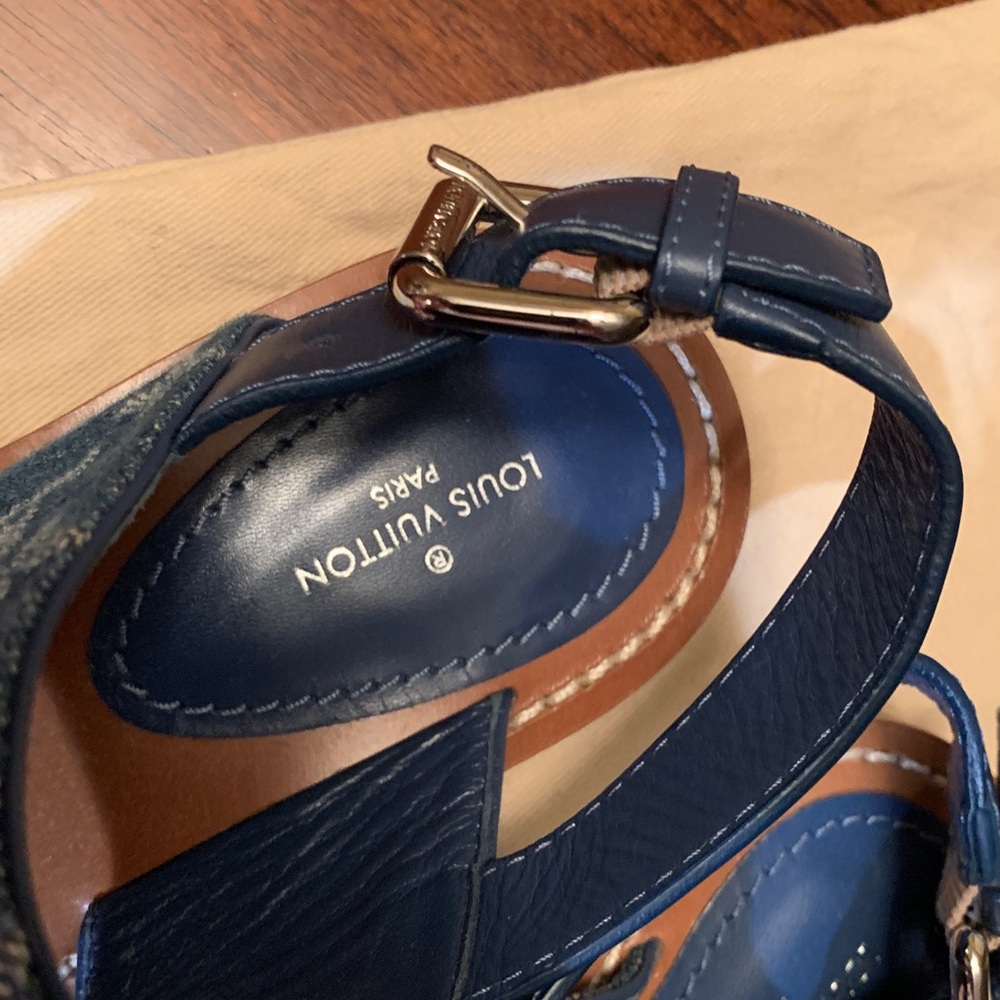 Rare brand new authentic denim collection Louis Vuitton sandals size 37 ( US 7) - Picture 3 of 17